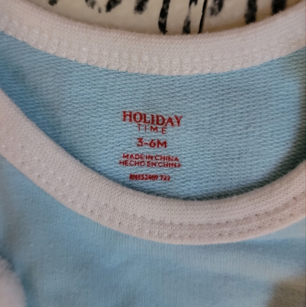 Holiday Time Baby Christmas Critter Romper and Hat, size 3-6 months - Picture 5 of 5